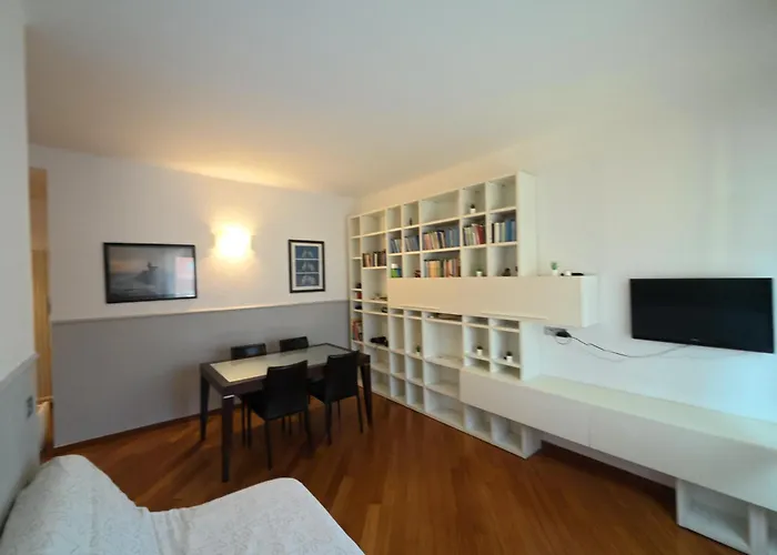 Almacasa A Modern Homeholiday
