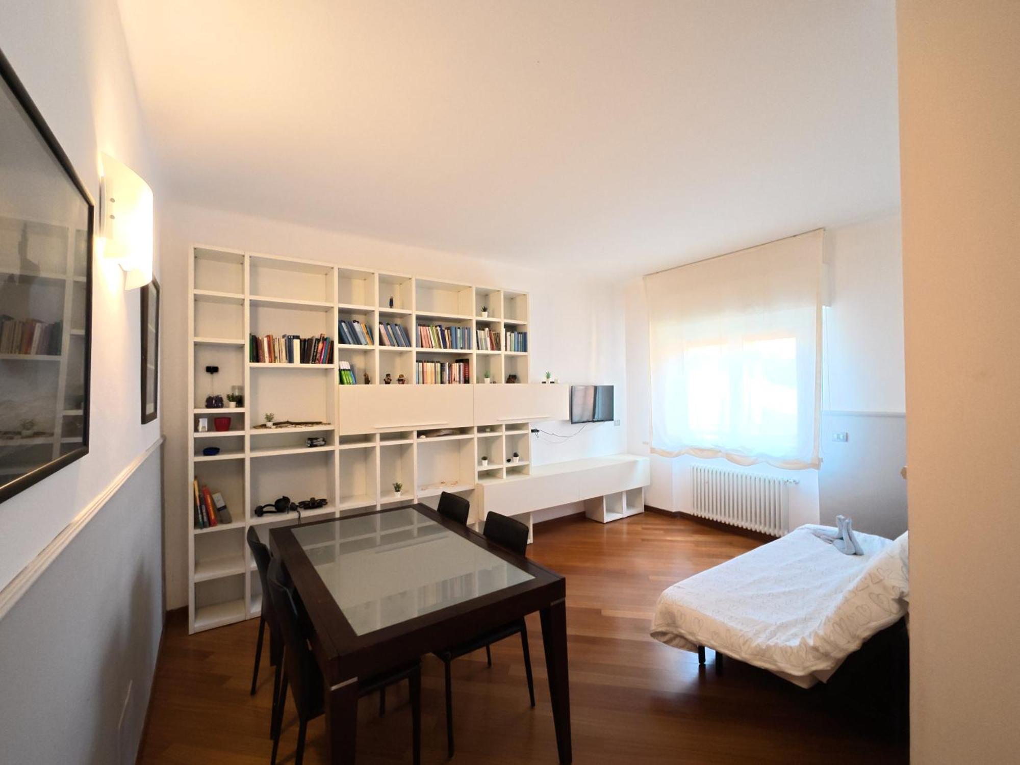 Apartment Almacasa A Modern Homeholiday La Spezia